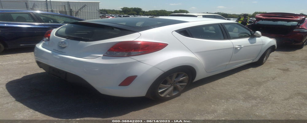 KMHTC6AD6HU307889 2017 HYUNDAI VELOSTER photo no. 4