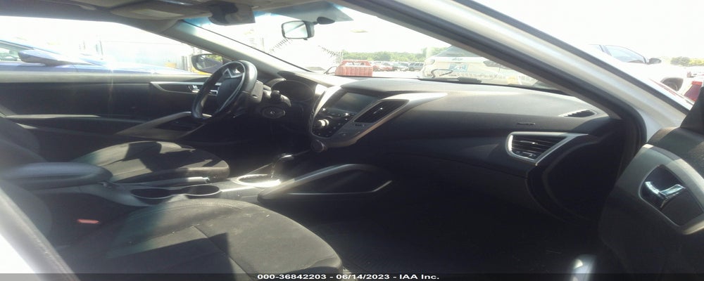 KMHTC6AD6HU307889 2017 HYUNDAI VELOSTER photo no. 5