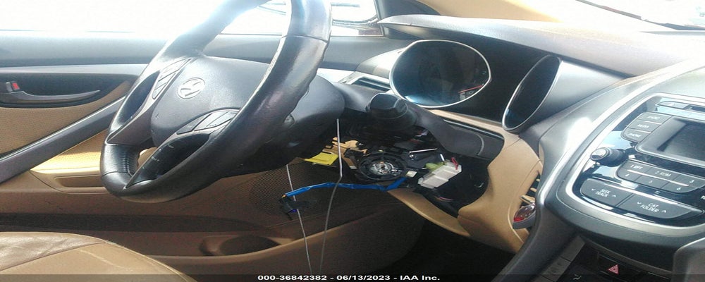 5NPDH4AEXDH224333 2013 HYUNDAI ELANTRA photo no. 6