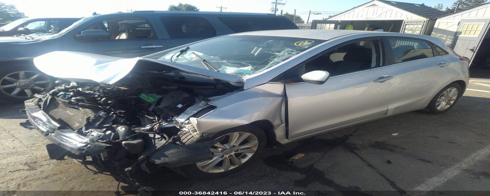 KMHD35LE1DU124494 2013 HYUNDAI ELANTRA GT photo no. 2