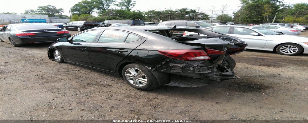 5NPD84LF8LH563502 2020 HYUNDAI ELANTRA photo no. 3
