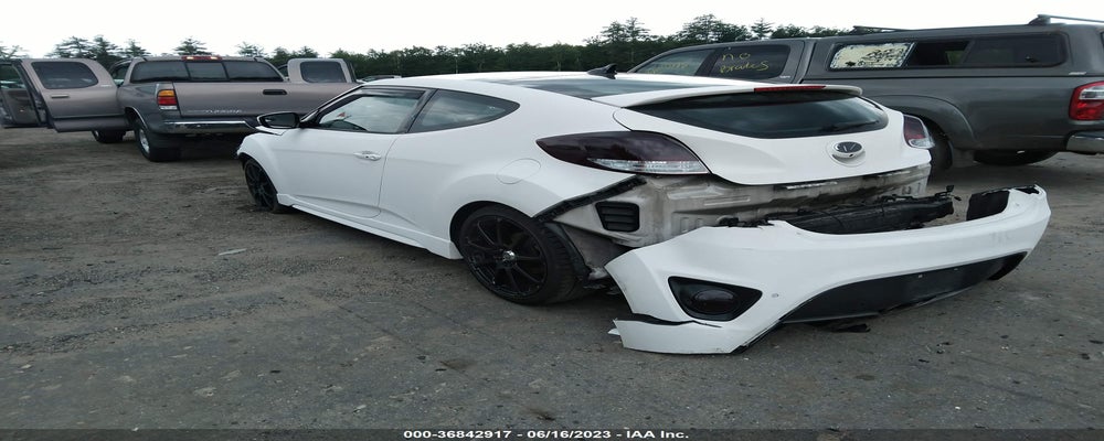 KMHTC6AE8FU222753 2015 HYUNDAI VELOSTER photo no. 3