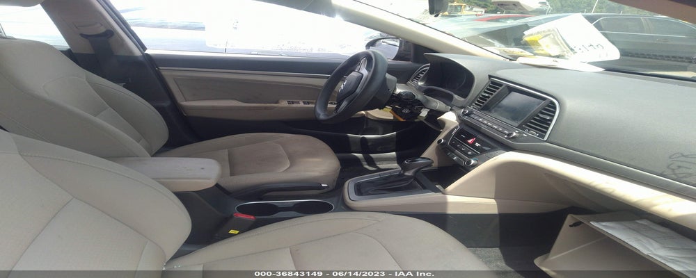 KMHD84LF4HU160108 2017 HYUNDAI ELANTRA photo no. 5