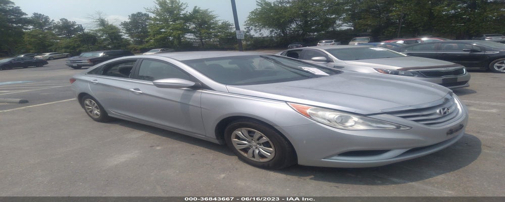 5NPEB4AC0BH206196 2011 HYUNDAI SONATA photo no. 1