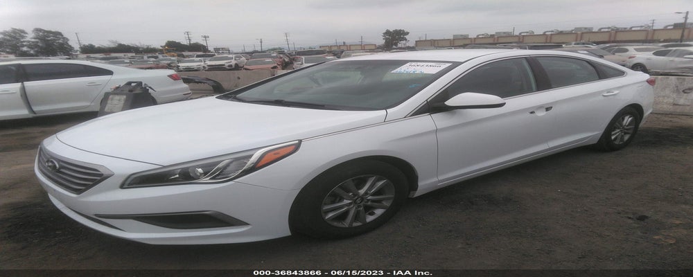 5NPE24AF6GH358520 2016 HYUNDAI SONATA photo no. 2