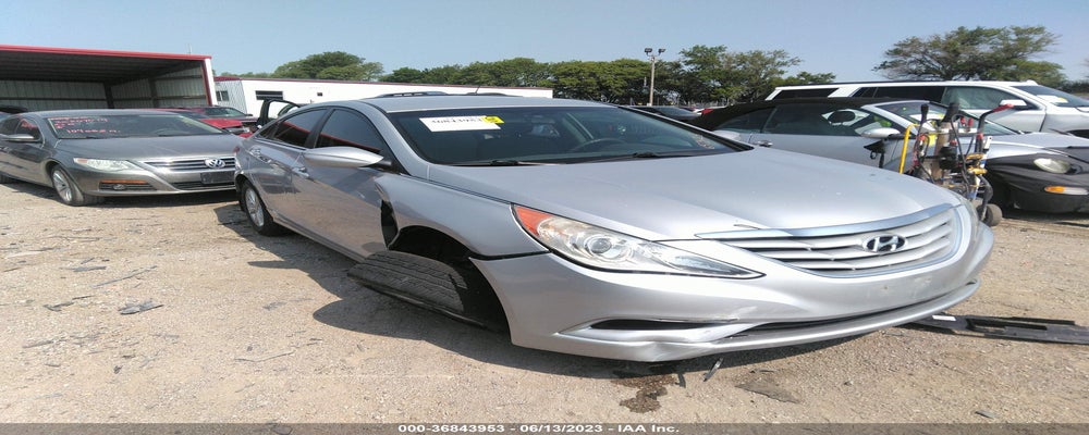 5NPEB4AC5BH155424 2011 HYUNDAI SONATA photo no. 6
