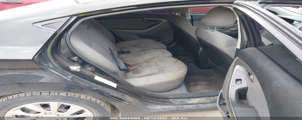 5NPDH4AE7CH129792 2012 HYUNDAI ELANTRA photo no. 8