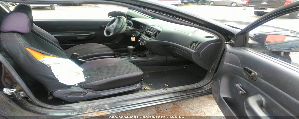 KMHCM3AC1AU151883 2010 HYUNDAI ACCENT photo no. 5