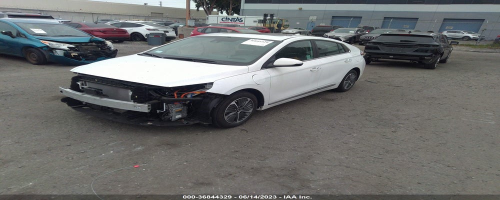 KMHCX5LD9NU264642 2022 HYUNDAI IONIQ PLUG-IN HYBRID photo no. 2