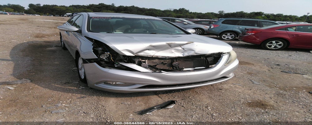 5NPEC4AC8BH109650 2011 HYUNDAI SONATA photo no. 6