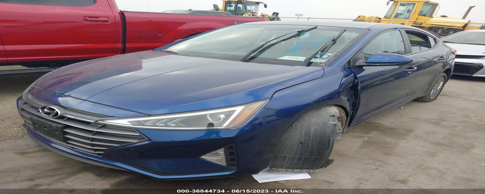 5NPD84LF3LH575797 2020 HYUNDAI ELANTRA photo no. 2
