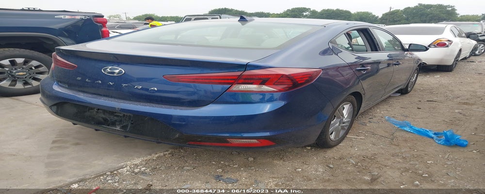 5NPD84LF3LH575797 2020 HYUNDAI ELANTRA photo no. 4