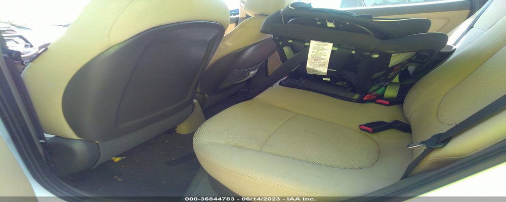 KMHCT4AE3DU272266 2013 HYUNDAI ACCENT photo no. 8