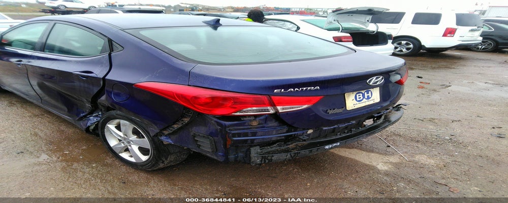 5NPDH4AE6DH413996 2013 HYUNDAI ELANTRA photo no. 6
