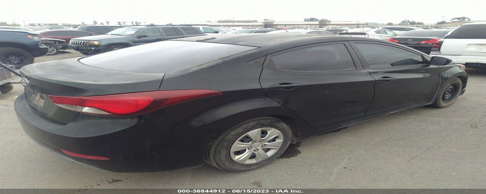 5NPDH4AE9GH674558 2016 HYUNDAI ELANTRA photo no. 4