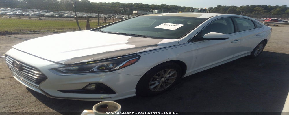 5NPE24AF7JH599770 2018 HYUNDAI SONATA photo no. 2