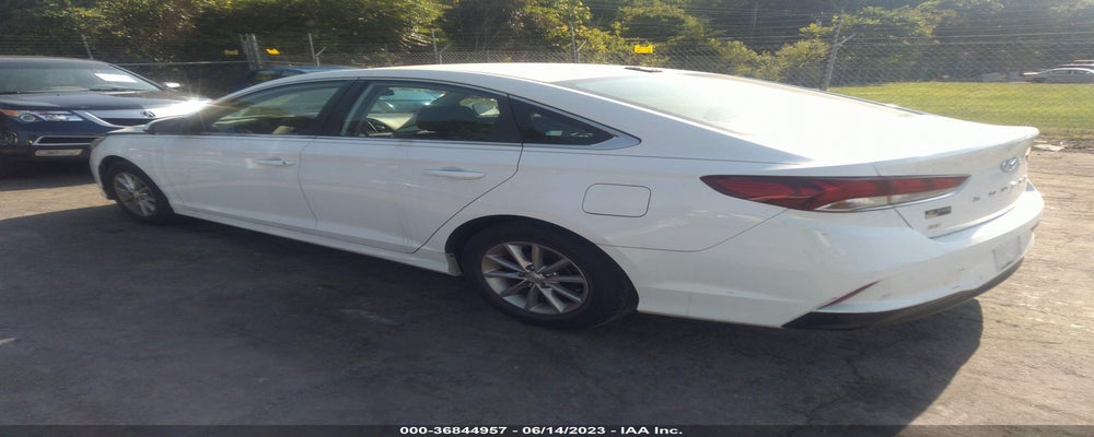 5NPE24AF7JH599770 2018 HYUNDAI SONATA photo no. 3