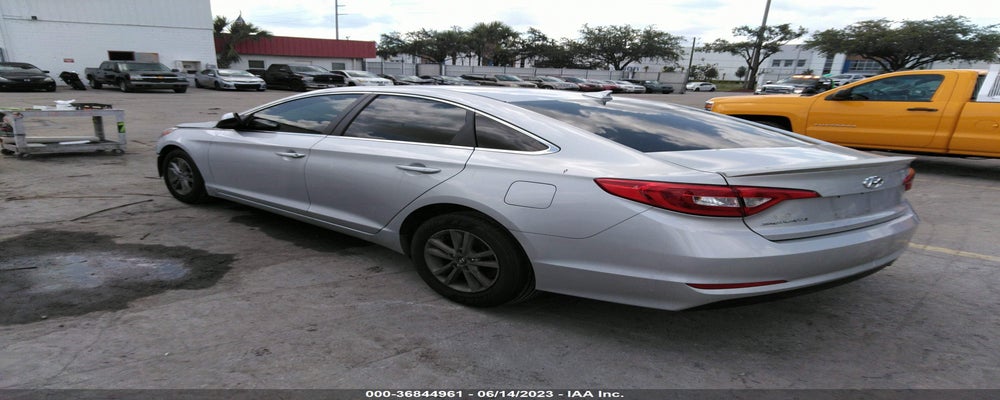 5NPE24AF5FH038488 2015 HYUNDAI SONATA photo no. 3