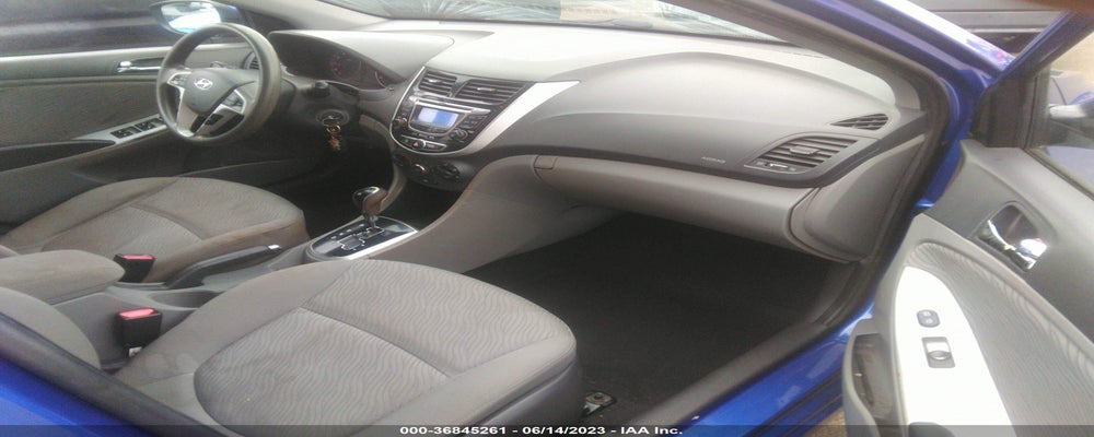 KMHCU4AE7DU299581 2013 HYUNDAI ACCENT photo no. 5