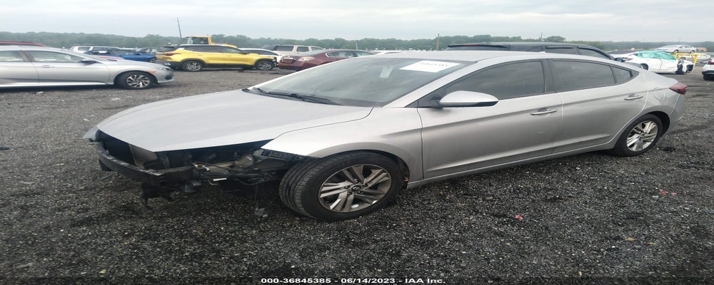 5NPD84LF3LH572415 2020 HYUNDAI ELANTRA photo no. 2