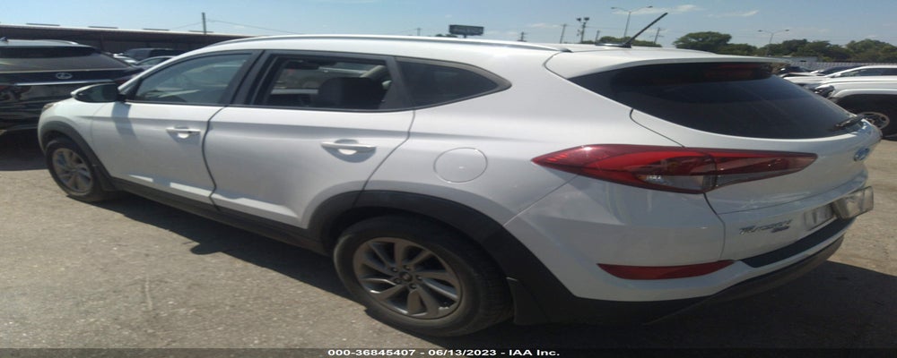 KM8J33A25GU192270 2016 HYUNDAI TUCSON photo no. 3