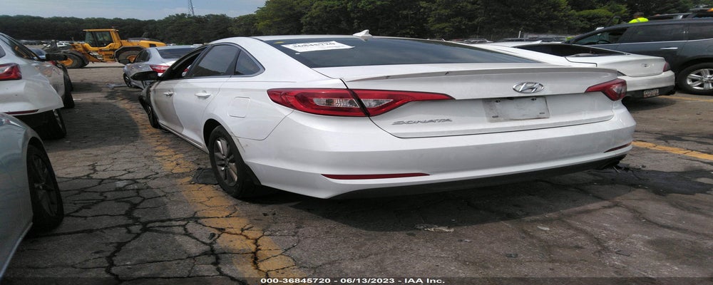 5NPE24AF6GH423267 2016 HYUNDAI SONATA photo no. 3