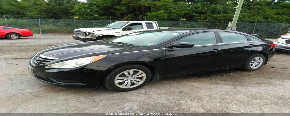 5NPEB4ACXBH110916 2011 HYUNDAI SONATA photo no. 2