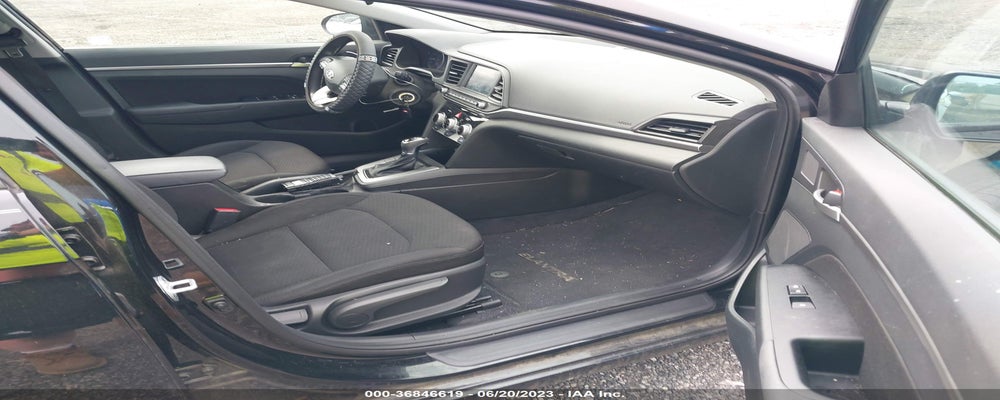 5NPD84LF2KH477052 2019 HYUNDAI ELANTRA photo no. 5