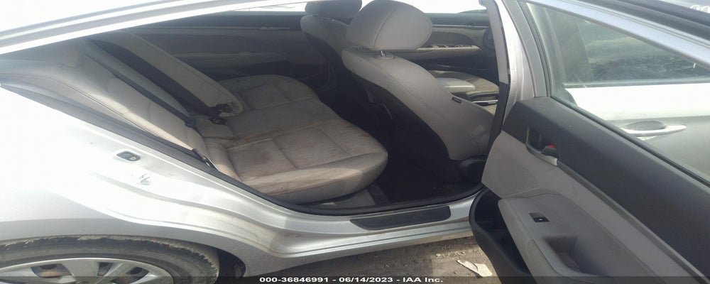 KMHD74LF5HU110613 2017 HYUNDAI ELANTRA photo no. 8