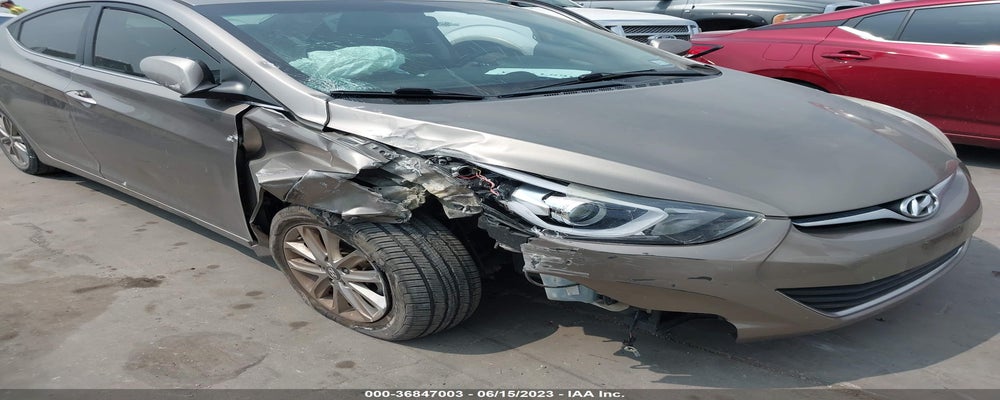 5NPDH4AE6FH570074 2015 HYUNDAI ELANTRA photo no. 6