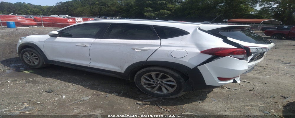 KM8J33A48GU098210 2016 HYUNDAI TUCSON photo no. 3