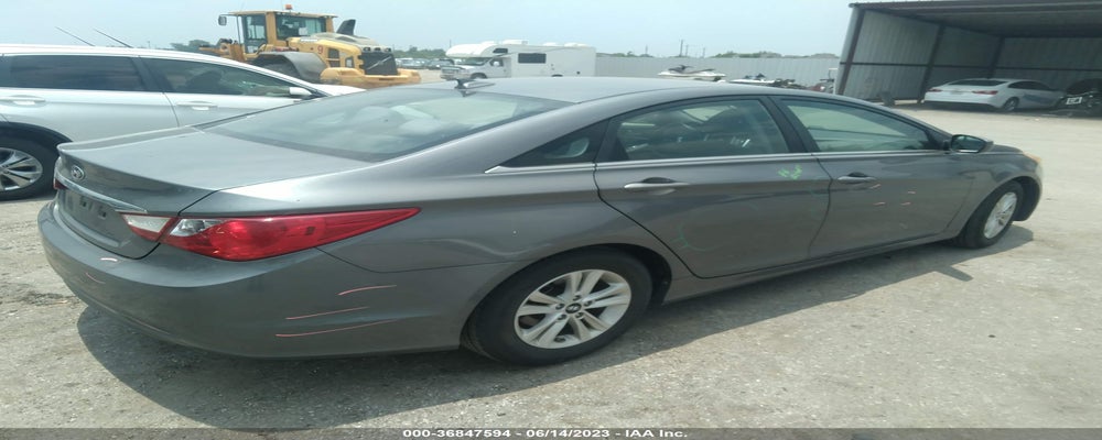 5NPEB4AC8CH421472 2012 HYUNDAI SONATA photo no. 4