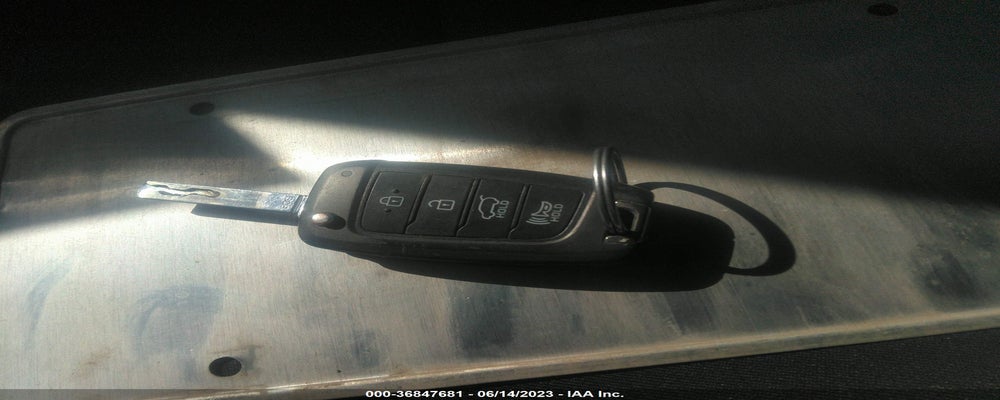 KMHH35LE4JU040974 2018 HYUNDAI ELANTRA GT photo no. 11