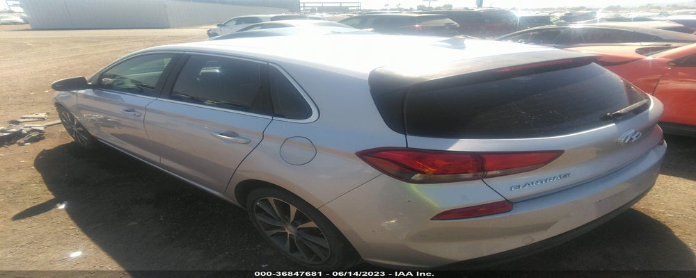 KMHH35LE4JU040974 2018 HYUNDAI ELANTRA GT photo no. 3