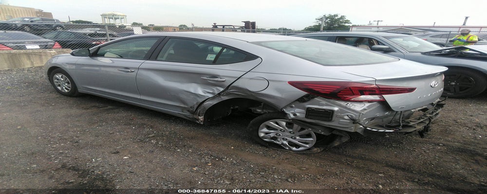 KMHD74LF9LU067953 2020 HYUNDAI ELANTRA photo no. 3