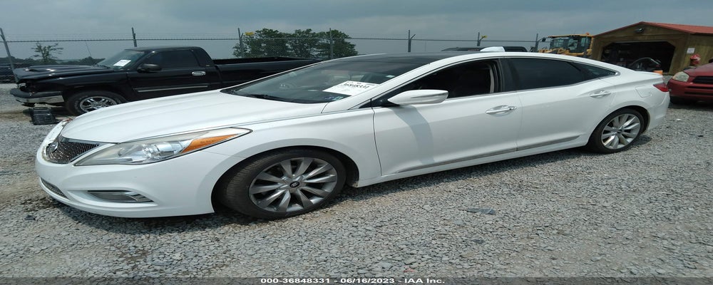 KMHFH4JGXDA262299 2013 HYUNDAI AZERA photo no. 2