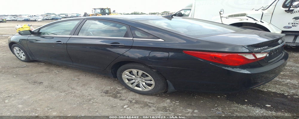 5NPEB4AC6BH090406 2011 HYUNDAI SONATA photo no. 3