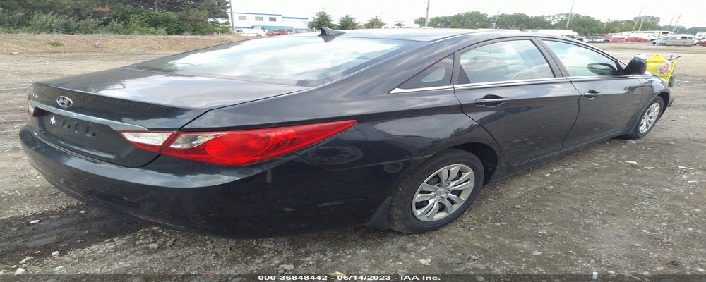 5NPEB4AC6BH090406 2011 HYUNDAI SONATA photo no. 4