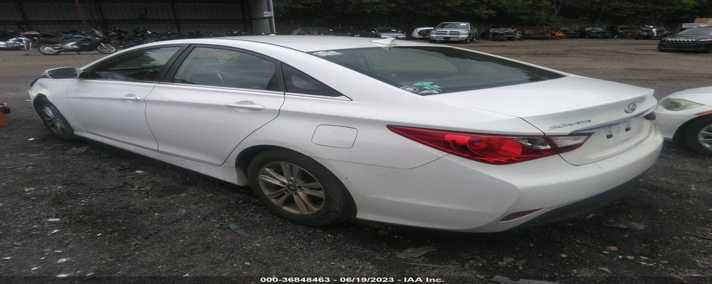 5NPEB4AC8EH867219 2014 HYUNDAI SONATA photo no. 3