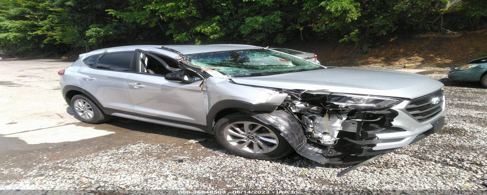 KM8J3CA49HU508269 2017 HYUNDAI TUCSON photo no. 2