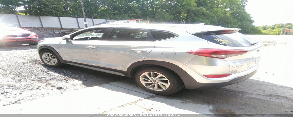 KM8J3CA49HU508269 2017 HYUNDAI TUCSON photo no. 3