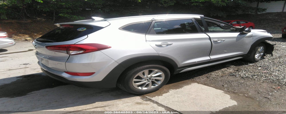KM8J3CA49HU508269 2017 HYUNDAI TUCSON photo no. 4