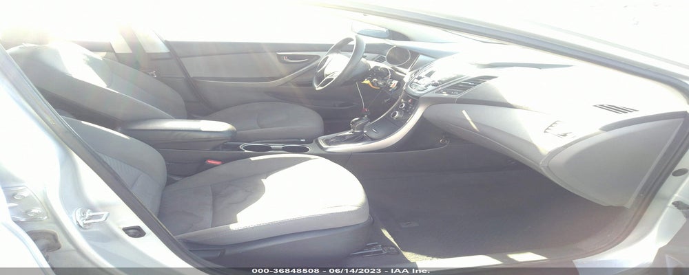 5NPDH4AE6GH667583 2016 HYUNDAI ELANTRA photo no. 5