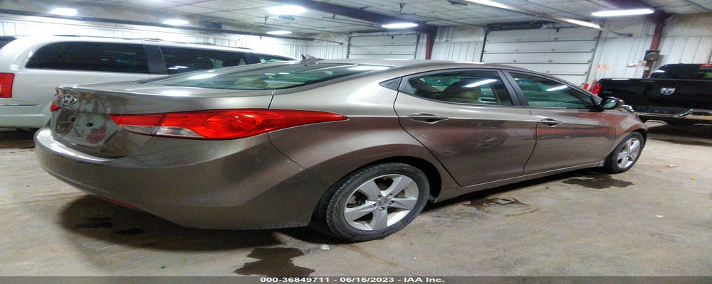5NPDH4AE4DH351711 2013 HYUNDAI ELANTRA photo no. 4