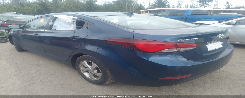 KMHDH4AEXFU458735 2015 HYUNDAI ELANTRA photo no. 3