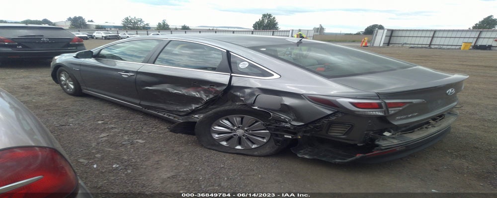 KMHE24L19HA057911 2017 HYUNDAI SONATA HYBRID photo no. 3