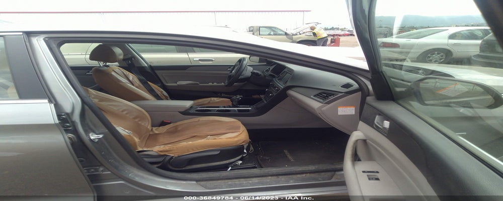 KMHE24L19HA057911 2017 HYUNDAI SONATA HYBRID photo no. 5
