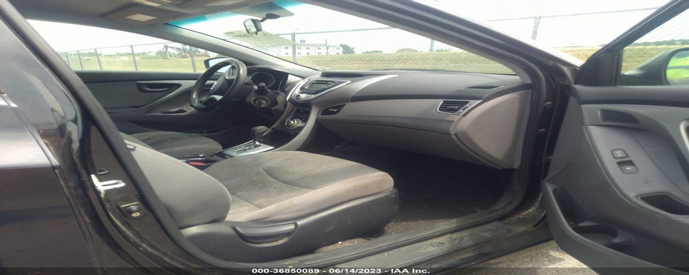 KMHDH4AEXCU253928 2012 HYUNDAI ELANTRA photo no. 5