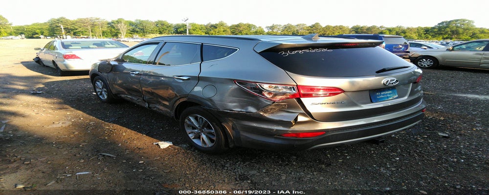 5XYZUDLA8FG248944 2015 HYUNDAI SANTA FE SPORT photo no. 3