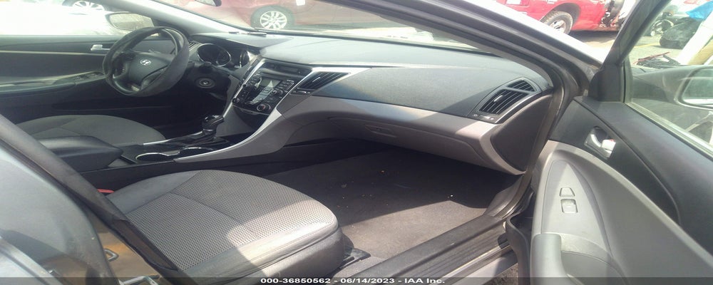 5NPEB4AC8BH078211 2011 HYUNDAI SONATA photo no. 5